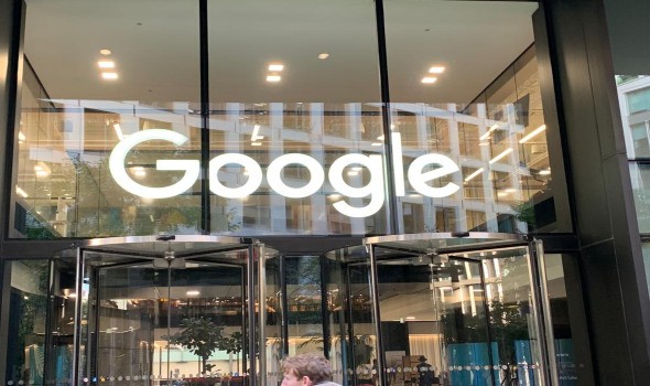 رئيس شركة غوغل يُحذر من مخاطر الذكاء الاصطناعي المحتملة