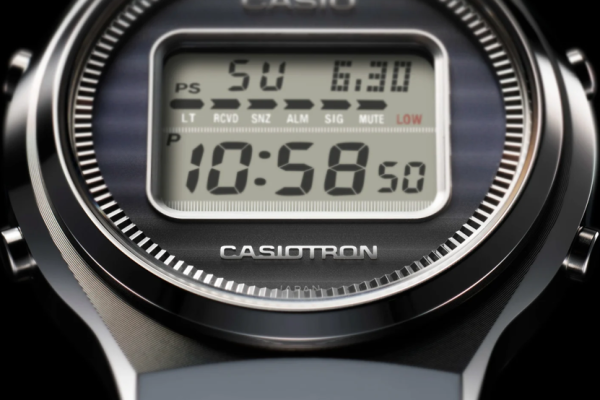 Casio تطلق الإصدار الخاص TRN50 إحتفالاً بالذكرى السنوية 50 لعلامة Casiotron التجارية