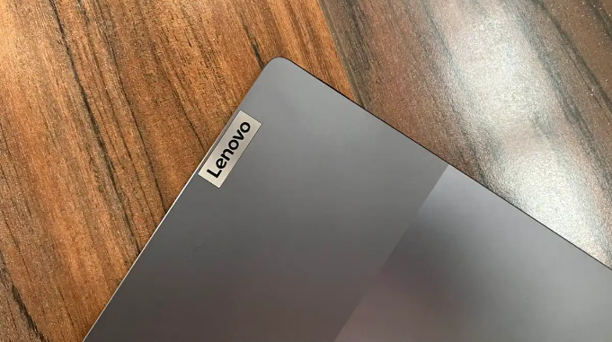 مراجعة لجهاز Lenovo Smart Paper اللوحي